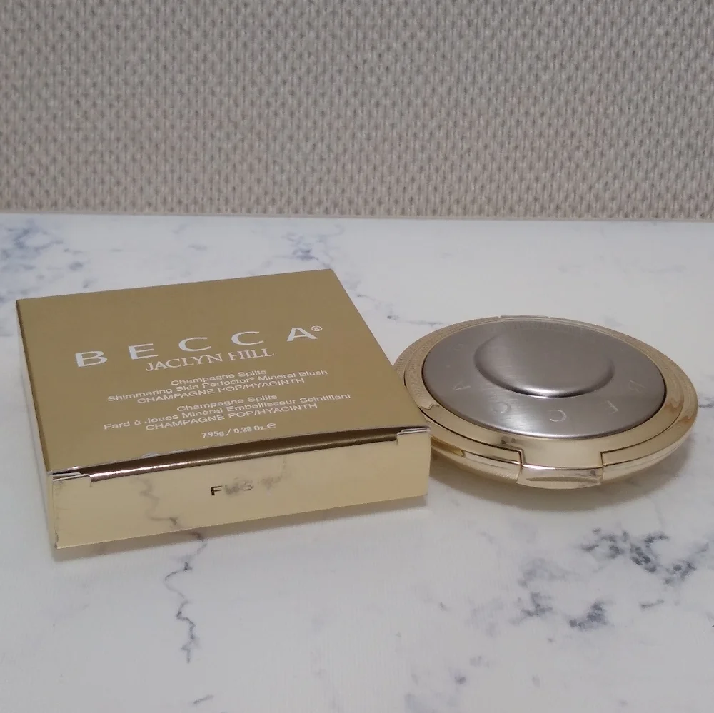 Champagne Splits Shimmering Skin Perfector Blush Champagne Pop Hyacinth